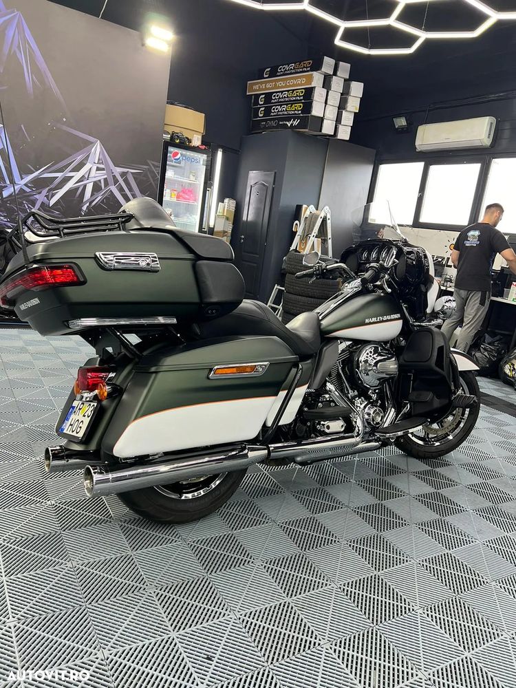Harley-Davidson Electra Glide Ultra Limited - 12