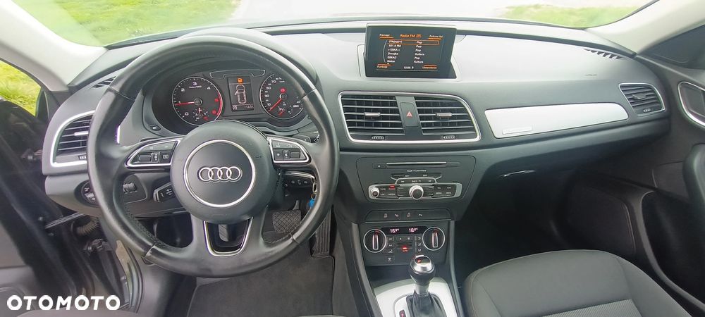 Audi Q3 2.0 TDI Quattro Design S tronic - 32