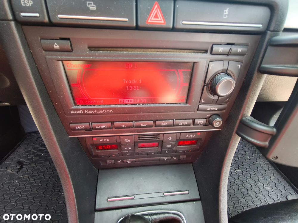 Audi A4 Avant 2.0 TDI - 25