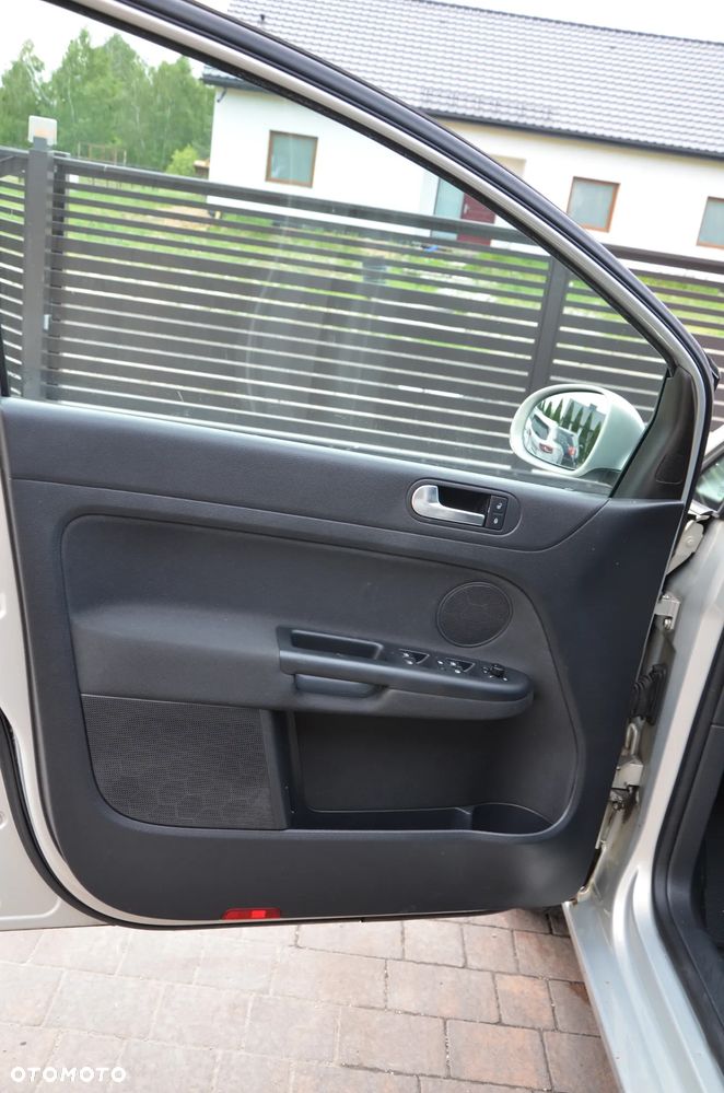 Volkswagen Golf Plus 1.4 TSI Comfortline - 9