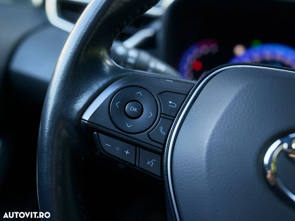 TOYOTA Corolla 2022 — imagine 16