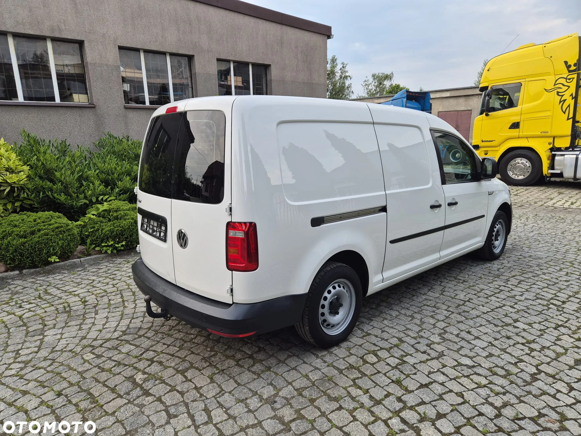 Volkswagen Caddy Maxi - 31