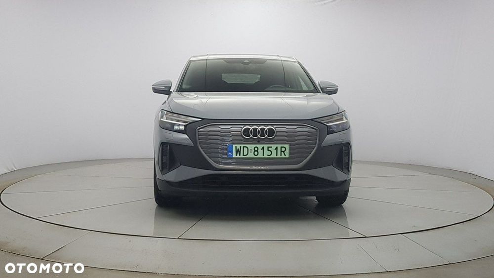 Audi Q4 e-tron - 2