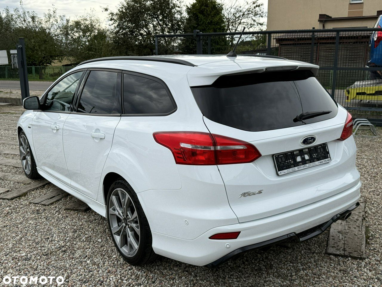 Ford Focus - 4