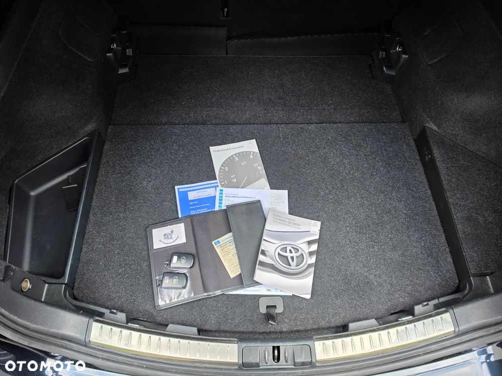 Toyota Auris - 19