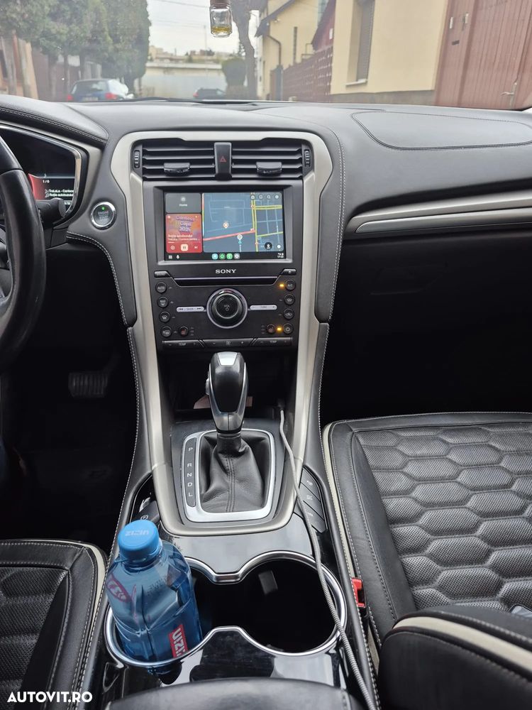 Ford Mondeo 2.0 HEV Vignale - 4