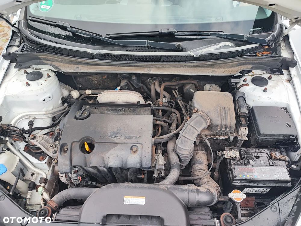 Kia Ceed Cee'd 1.6 Optimum + - 2