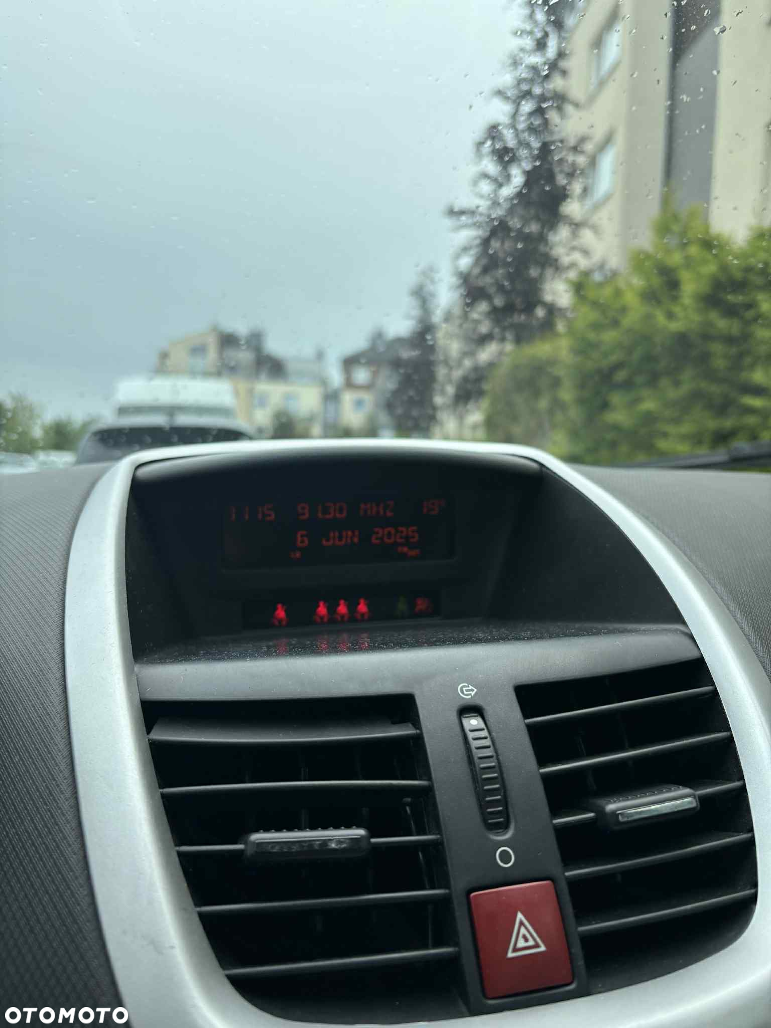 Peugeot 207 - 10