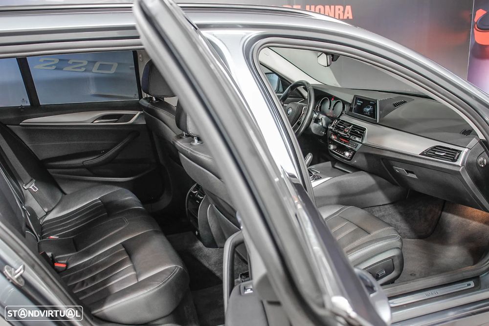 BMW 520 d Touring Aut. - 14