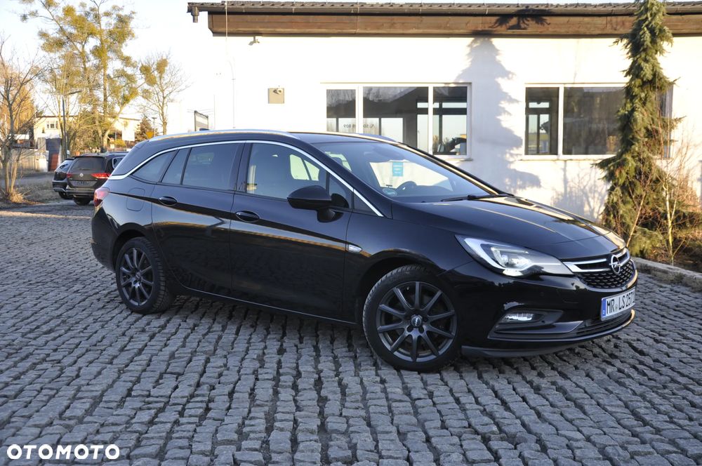 Opel Astra 1.6 BiTrb D (CDTI) Start/Stop Innovation - 20
