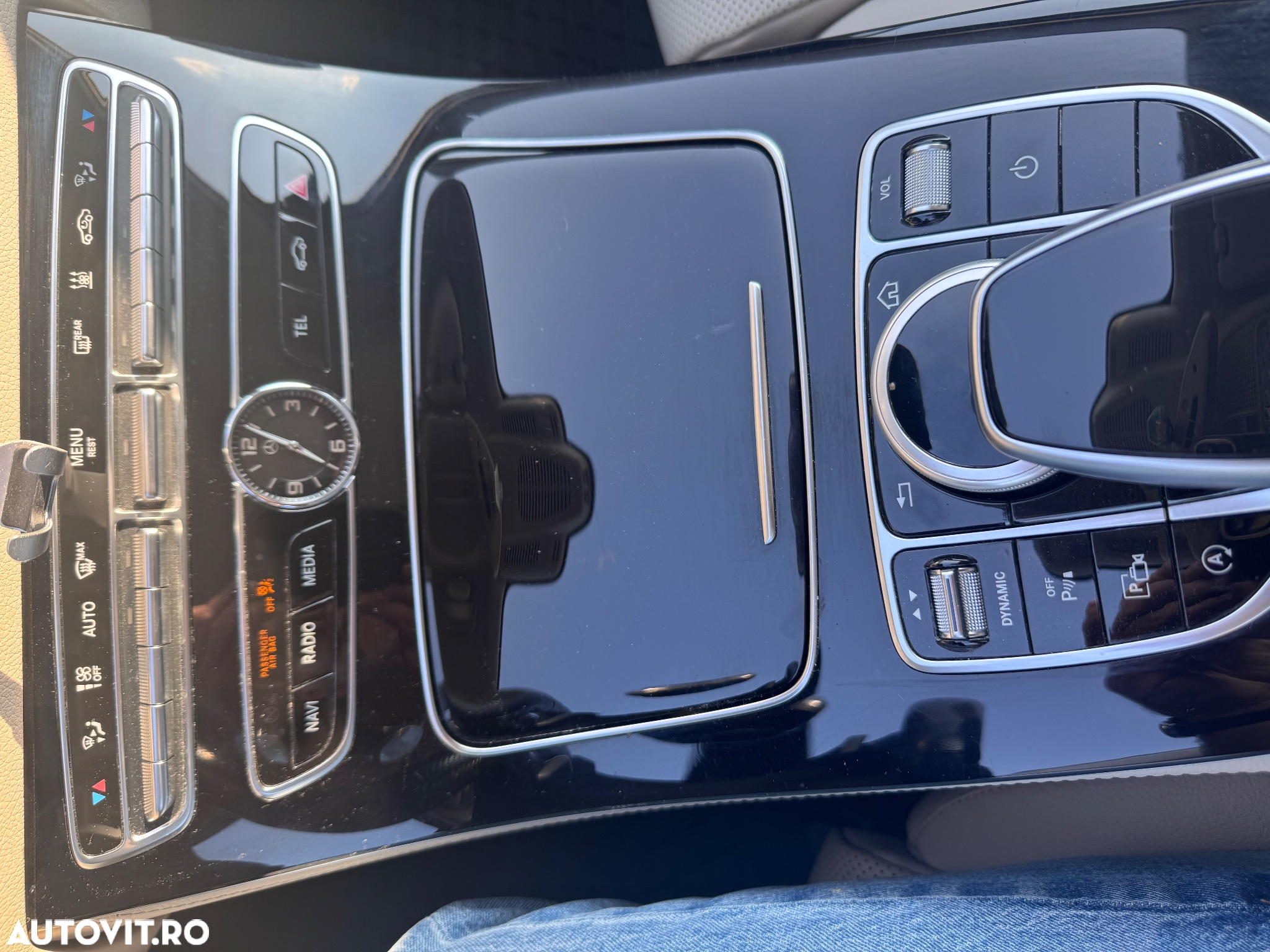 Mercedes-Benz E 220 d 4Matic 9G-TRONIC - 20