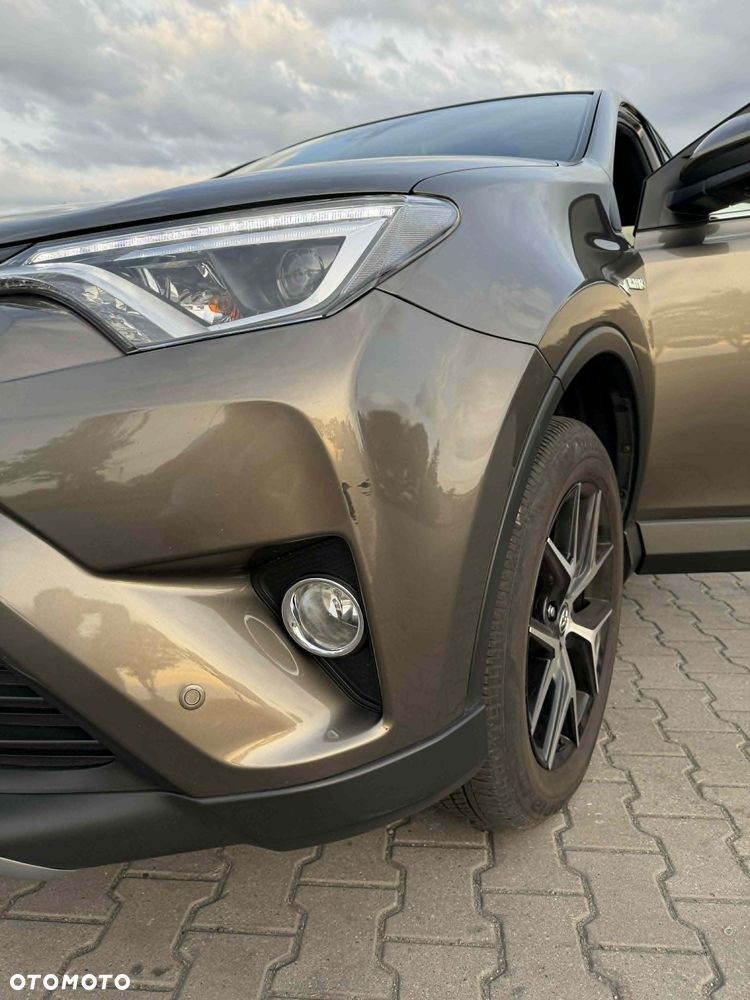 Toyota RAV4 Hybrid Prestige 4x4 - 11