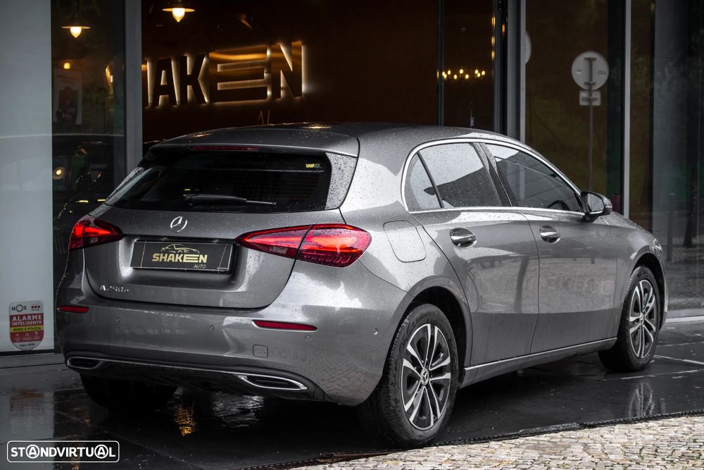 Mercedes-Benz A 250 e - 4