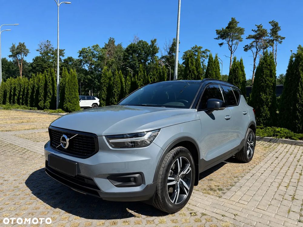Volvo XC 40 T5 AWD Geartronic R-Design - 1