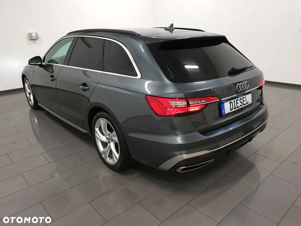 Audi A4 Avant 40 TDI Quattro S Line S tronic - 4