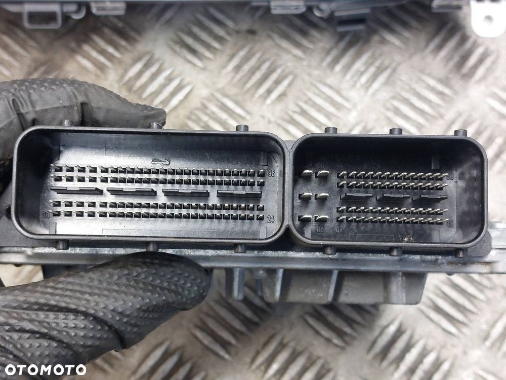 ZESTAW STARTOWY VOLVO XC60 I 2.0 D3 31336983 0281018414 BG9T-14C256-HA - 3