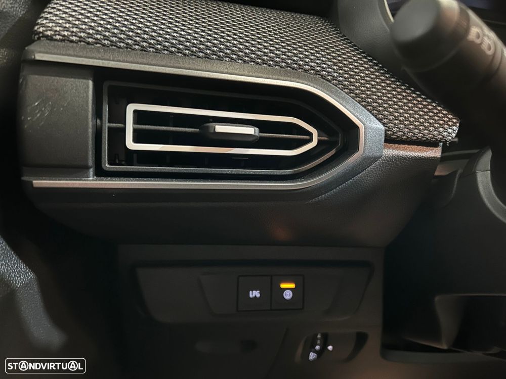 Dacia Sandero 1.0 ECO-G Expression Bi-Fuel - 33