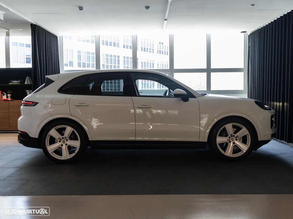 Porsche Cayenne E-Hybrid - 8