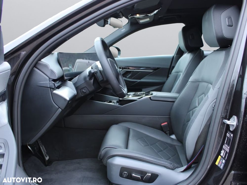 BMW i5 2024 — imagine 8