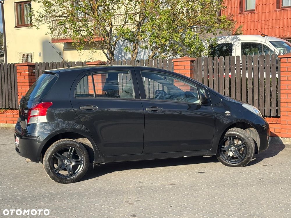 Toyota Yaris 1.33 Sol - 5