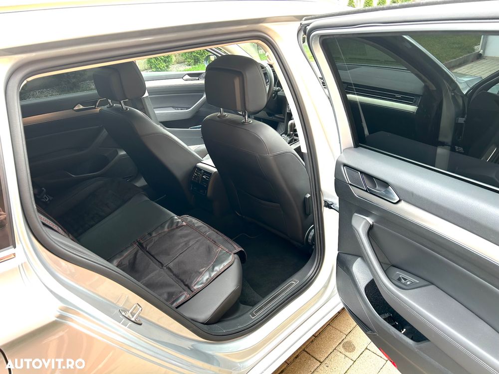 Volkswagen Passat Variant 2.0 BiTDI 4Mot DSG Highline - 18