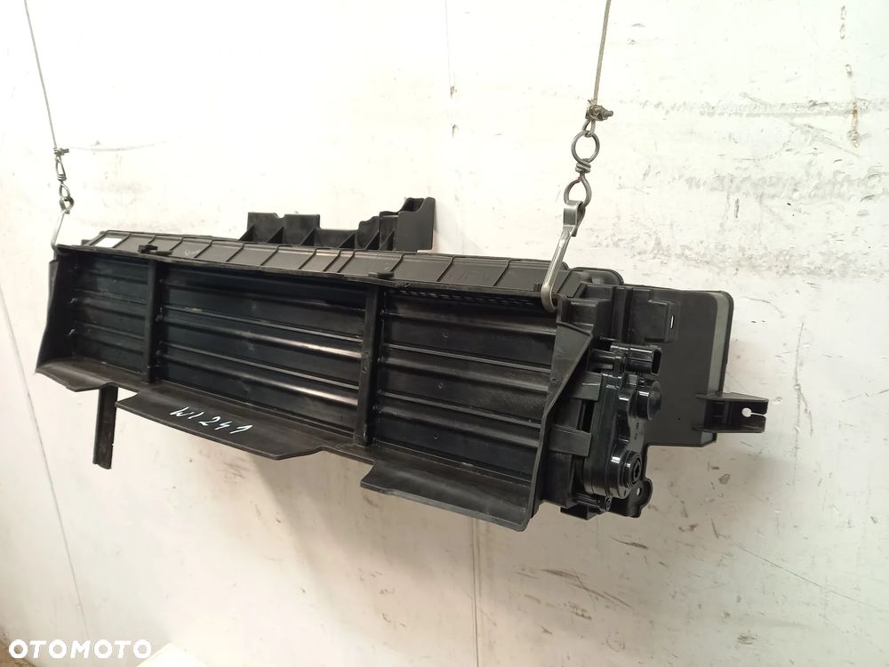 Kia Sportage 5 V HEV zaluzja tunel powietrza wlot aktywny - 2