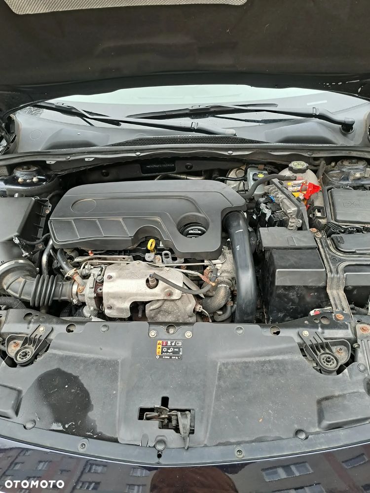 Opel Insignia - 11
