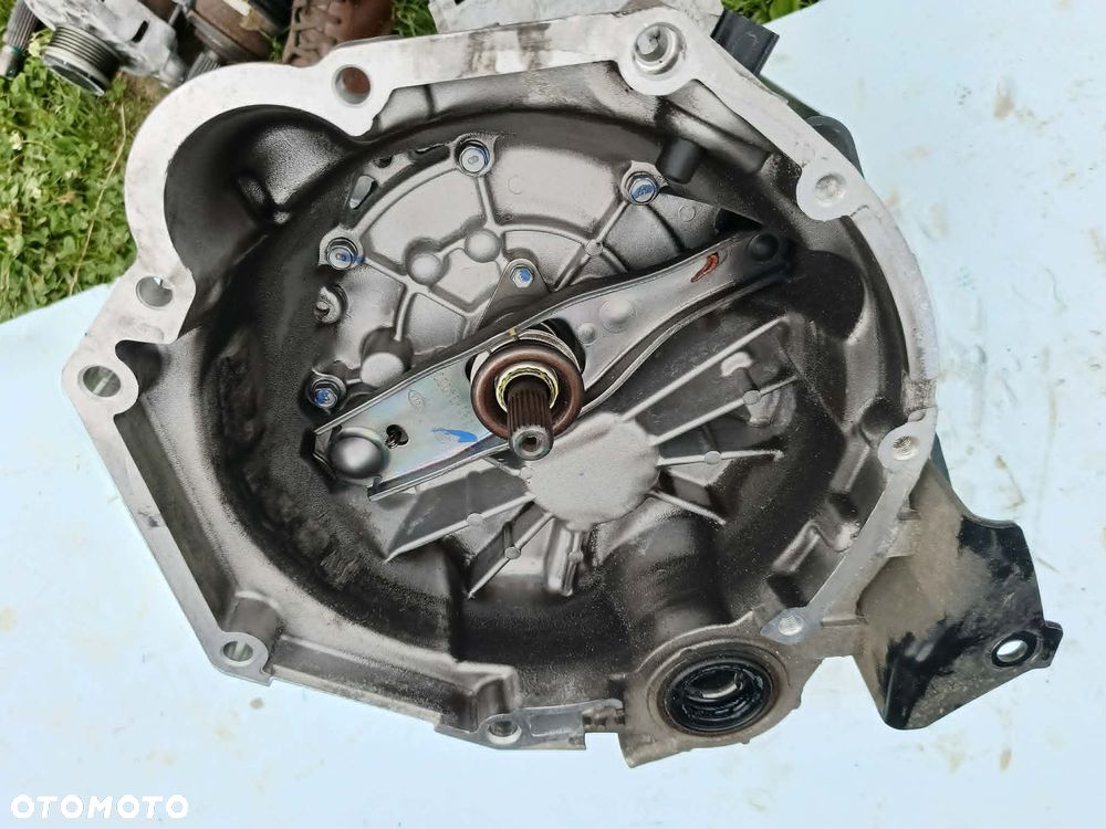Skrzynia biegów automat Hyundai I10 1,2 2023 R - 3