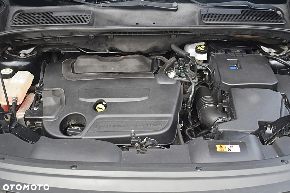Ford Kuga 2.0 TDCi 2x4 Individual - 11