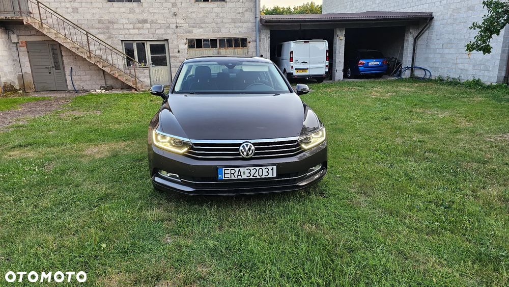 Volkswagen Passat 2.0 TDI SCR Comfortline - 9
