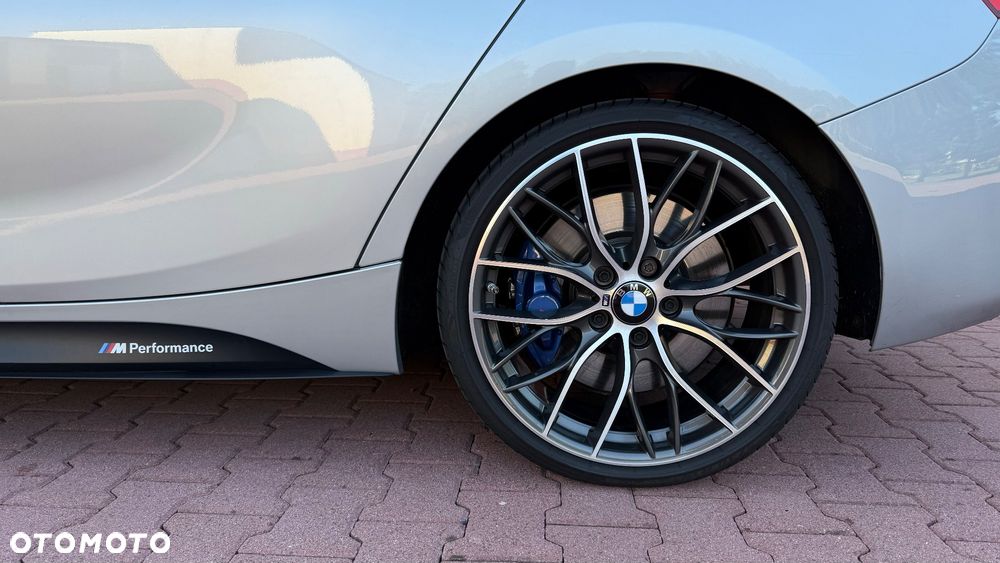 BMW Seria 1 120i Sport Line - 4
