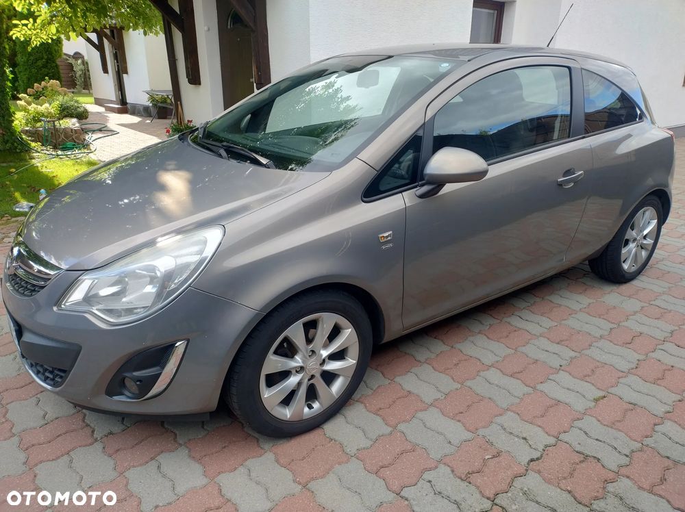 Opel Corsa 1.2 16V EcoFLEX Satellite - 1
