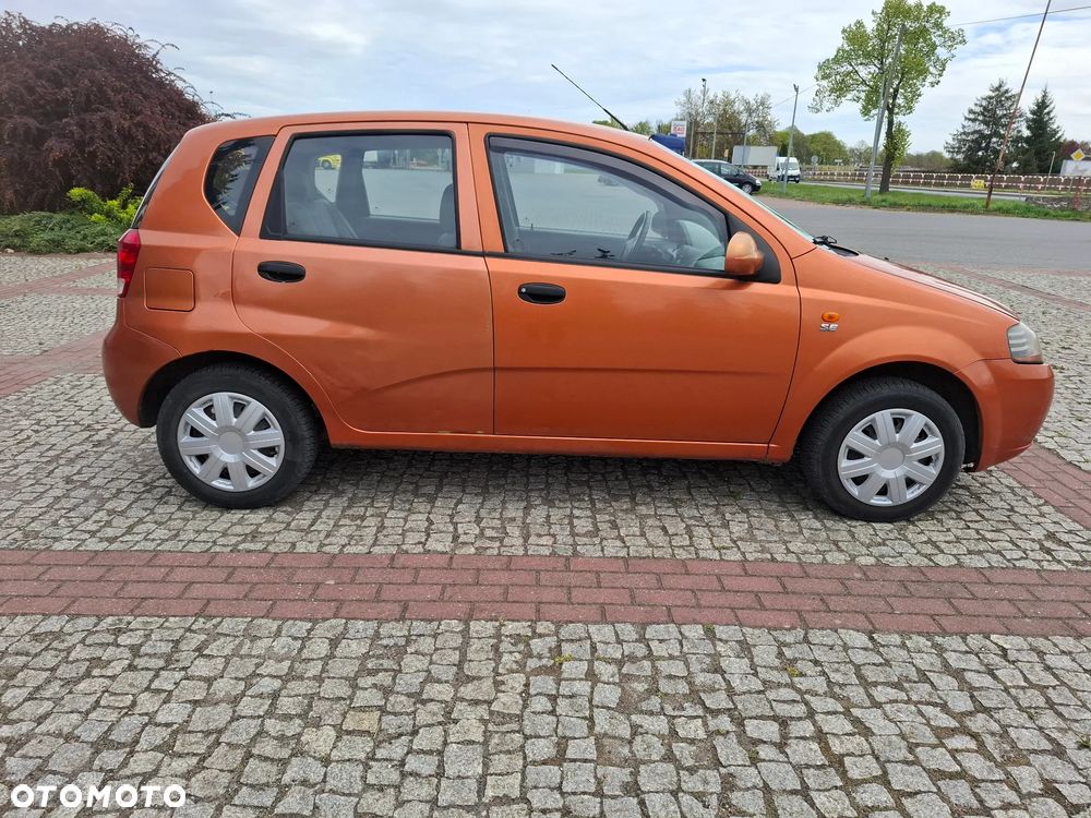 Daewoo Kalos - 4