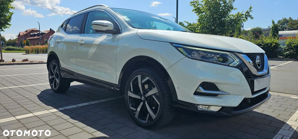 Nissan Qashqai 1.6 DCi Xtronic N-Connecta - 36