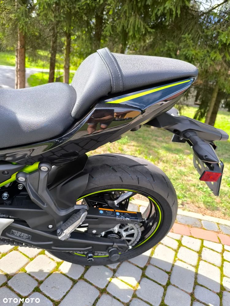 Kawasaki Z 650 - 15
