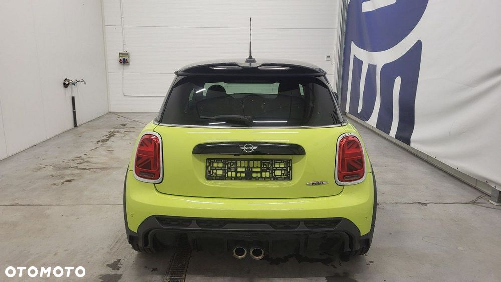 MINI John Cooper Works - 7
