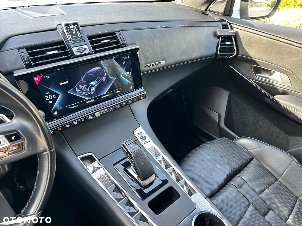 DS Automobiles DS 7 Crossback - 17