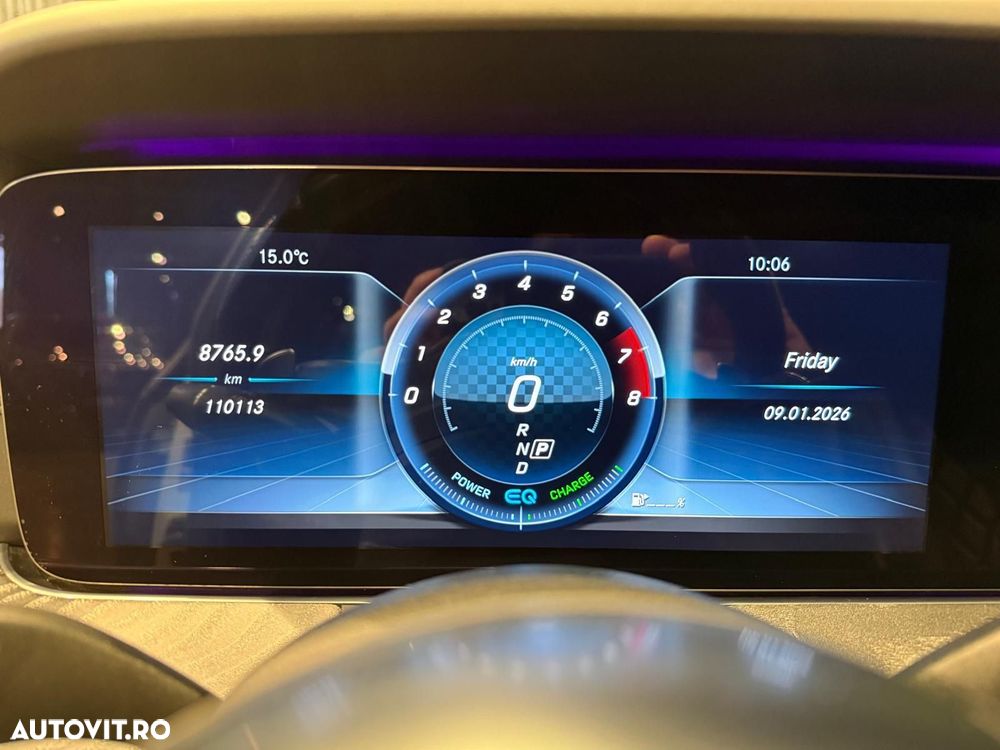 Mercedes-Benz CLS - 32