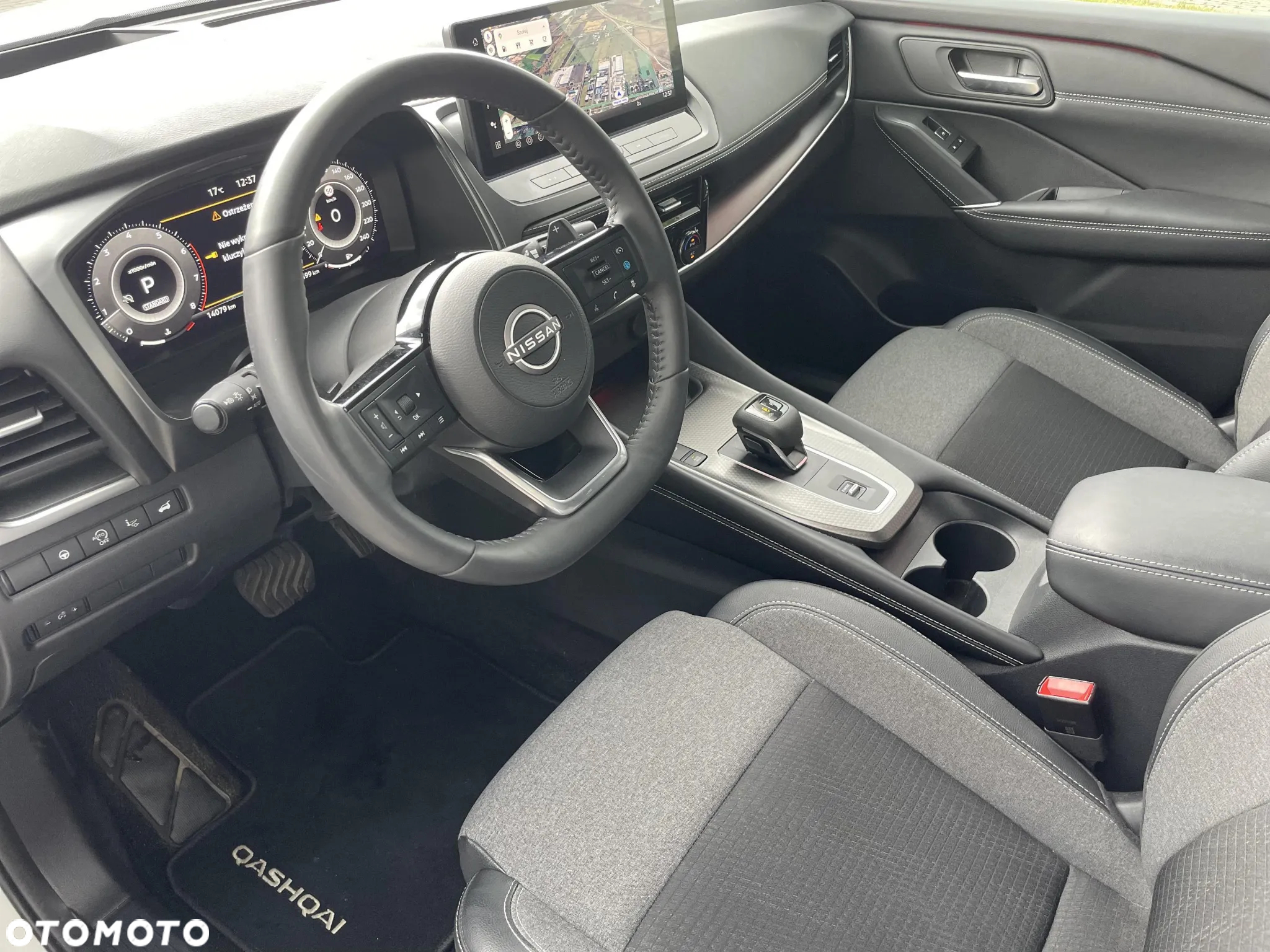 Nissan Qashqai 1.3 DIG-T mHEV N-Connecta Xtronic - 9