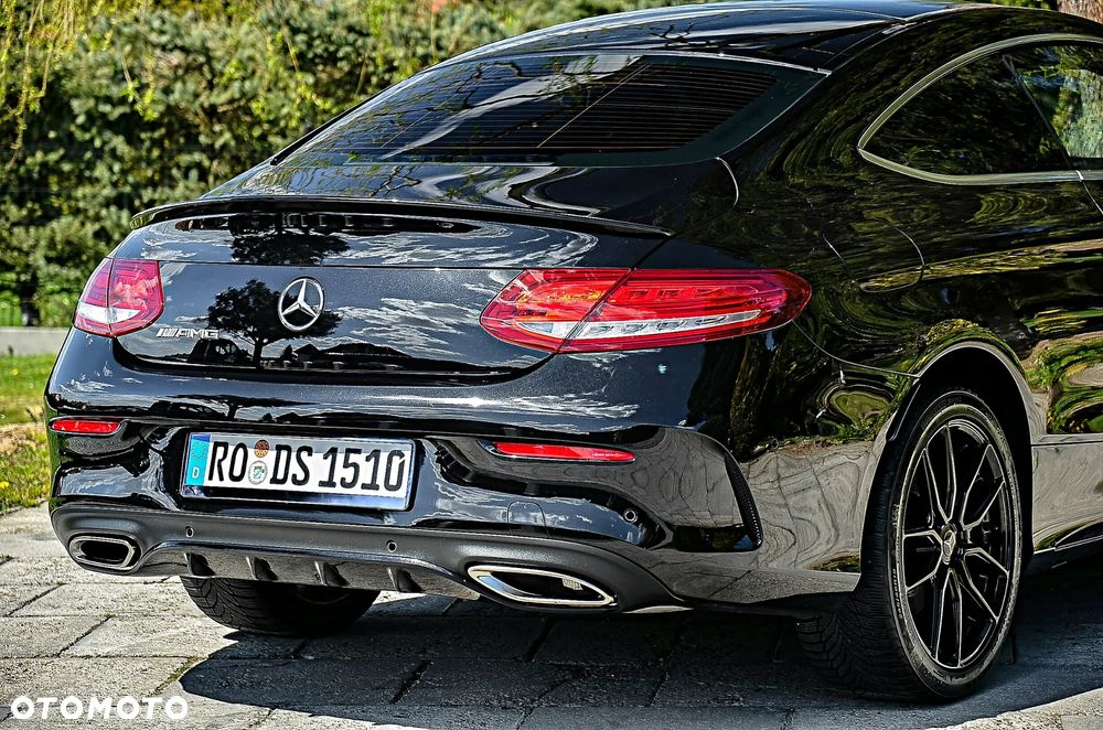 Mercedes-Benz Klasa C 180 7G-TRONIC AMG Line - 14