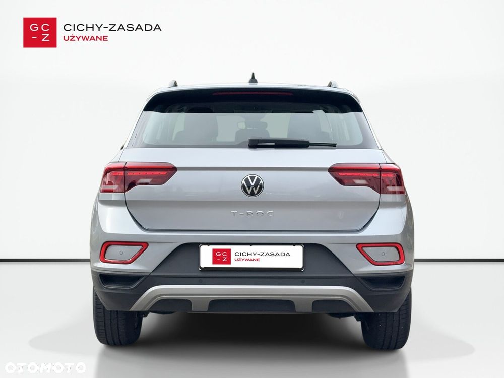 Volkswagen T-Roc - 4
