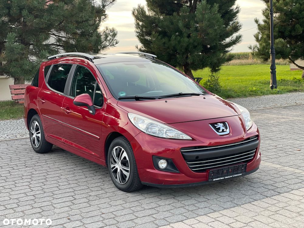 Peugeot 207 - 16