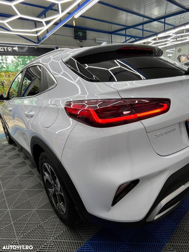 Kia XCeed 1.5 T-GDI 7DCT City - 4