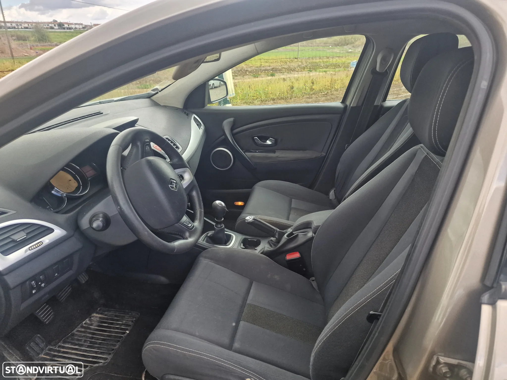 Renault Mégane Sport Tourer 1.5 dCi Dynamique S - 6