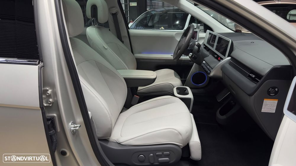 Hyundai Ioniq 5 77,4 kWh 4WD Uniq - 19