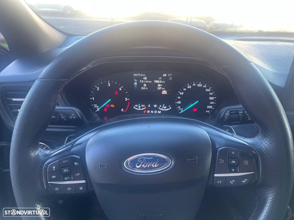 Ford Focus 1.5 EcoBlue S&S Aut. ST-LINE - 11