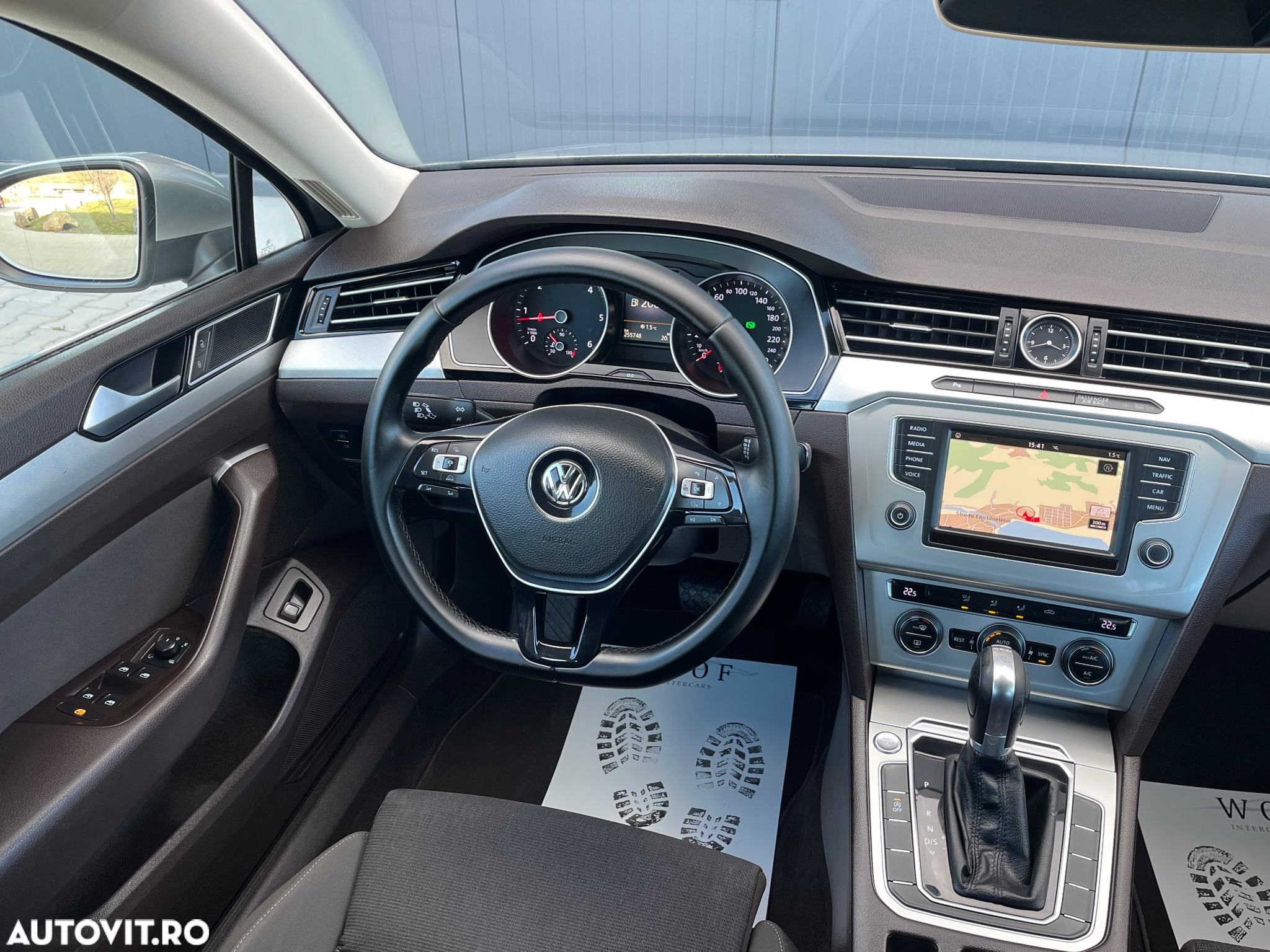 Volkswagen Passat 1.6 TDI (BlueMotion Technology) DSG Comfortline - 26