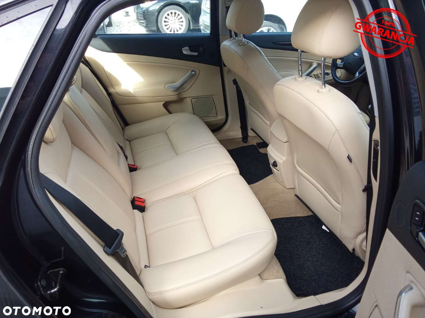 Ford Mondeo - 28