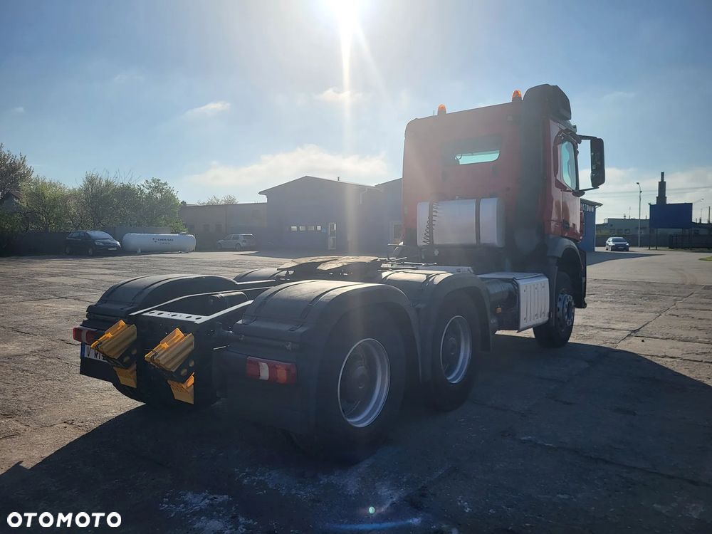 Mercedes-Benz Arocs 2645 6x4 budowlany DMC 66 ton z Niemiec - 6