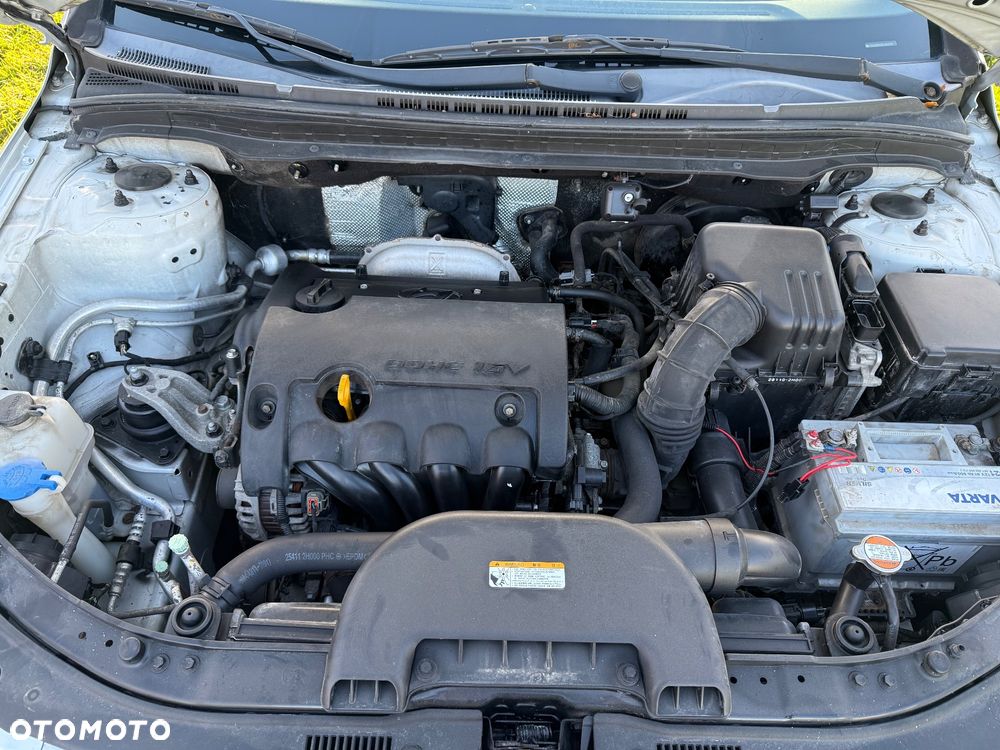 Hyundai i30 1.4 Base - 10